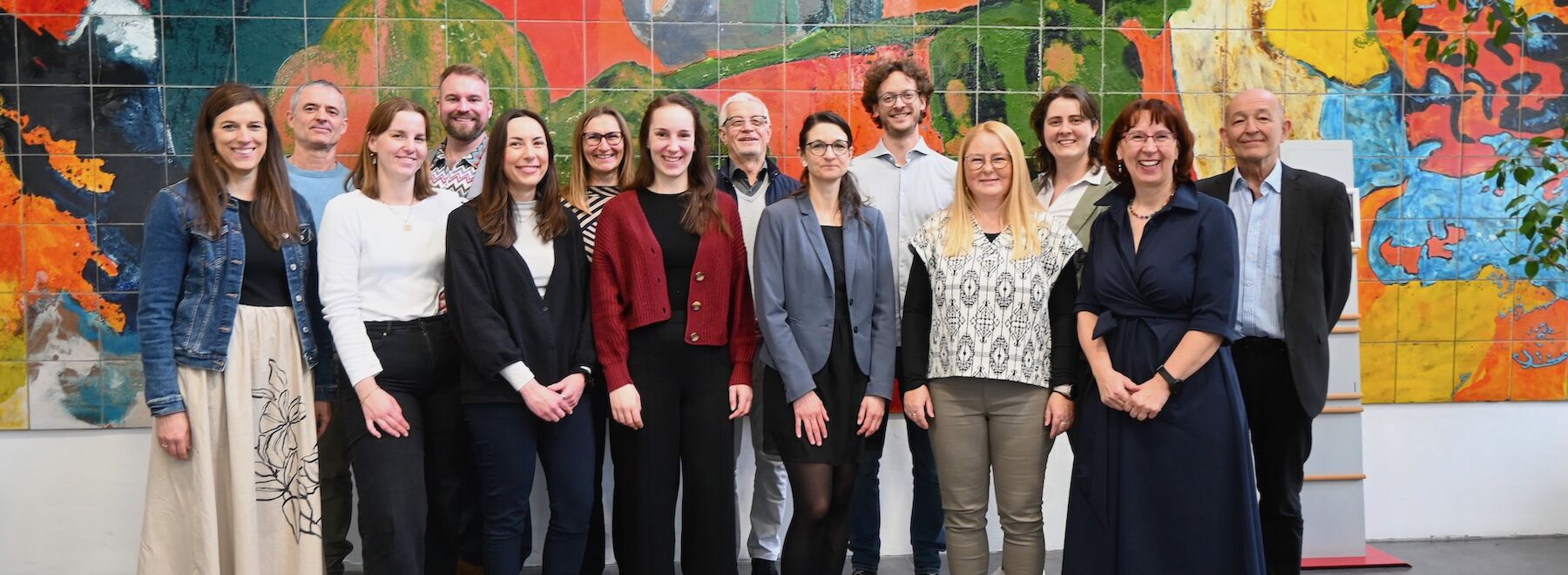 Gruppenfoto im Eingangsbereich des PPH Augustinum