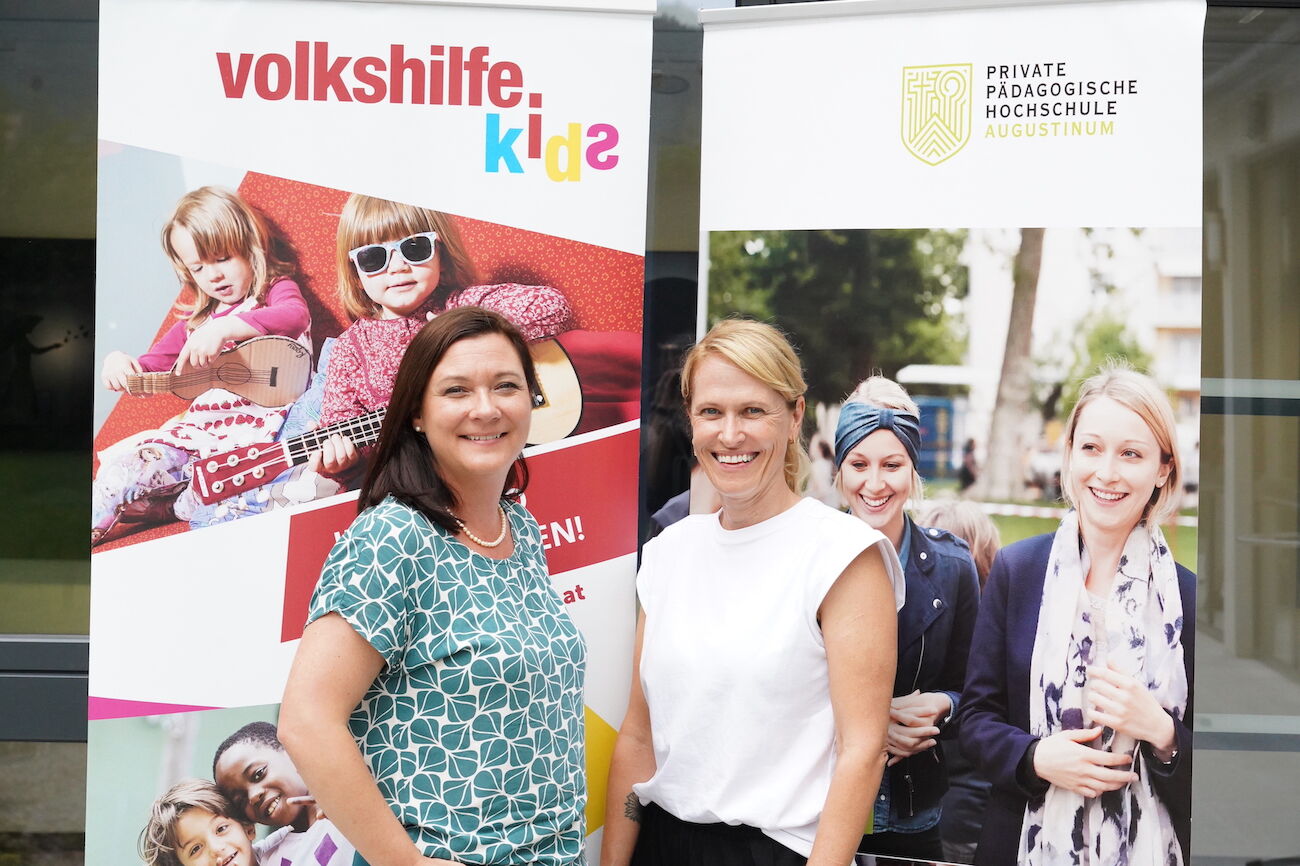 Gruppenbild: Barbara Protschnig und Julie Melzer