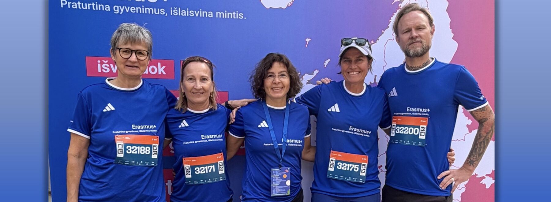 Gruppenbild: 5 Teilnehmende des Marathons