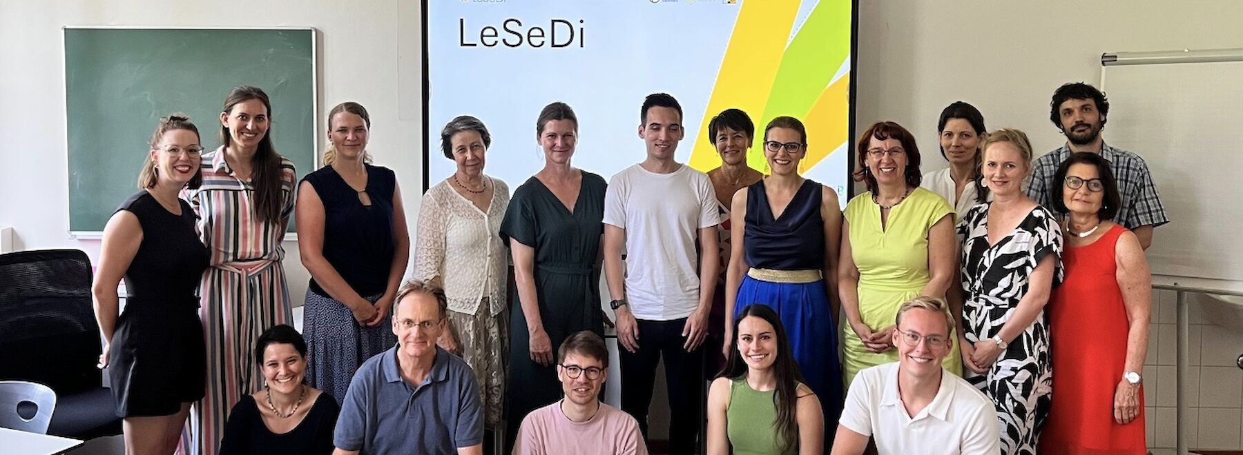 Gruppenfoto Konsortiumstreffen LeSeDi
